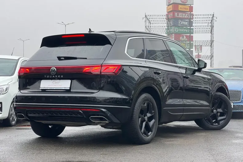 Volkswagen Touareg din 2024 cu 56.000 km - oferta VOL186818 - foto 7