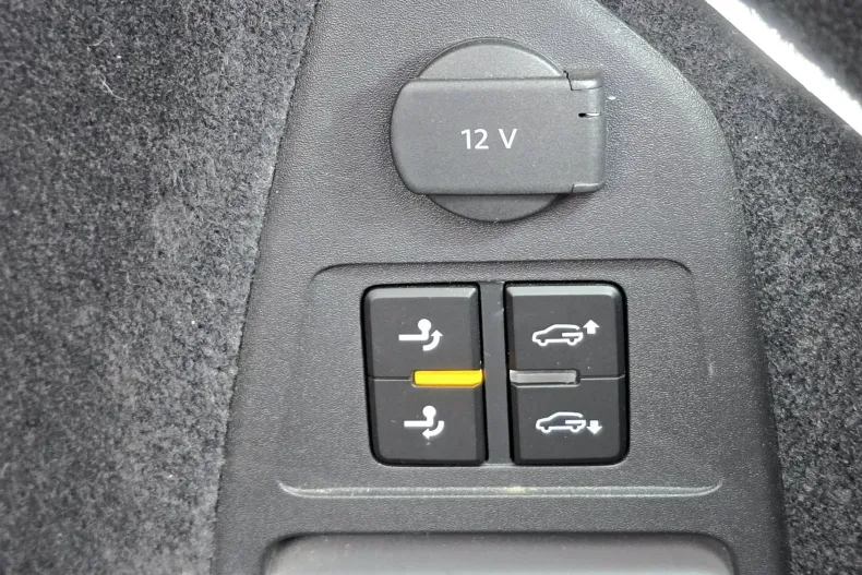 Volkswagen Touareg din 2024 cu 56.000 km - oferta VOL186818 - foto 11