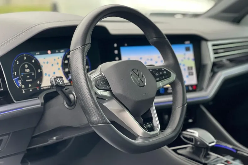 Volkswagen Touareg din 2024 cu 56.000 km - oferta VOL186818 - foto 24