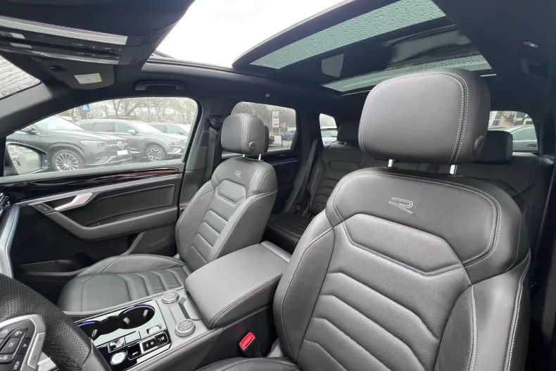 Volkswagen Touareg din 2024 cu 56.000 km - oferta VOL186818 - foto 29