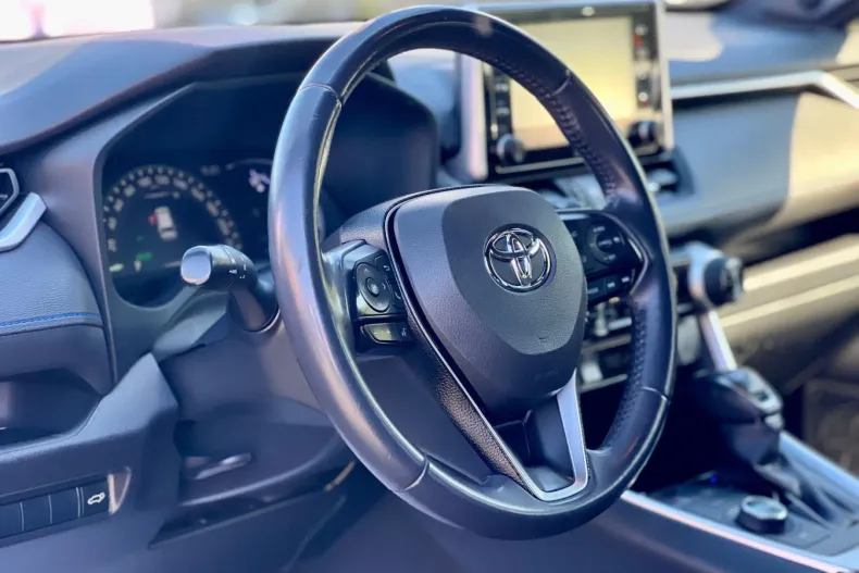 Toyota RAV4 din 2020 cu 73.000 km - oferta TOY186820 - foto 4