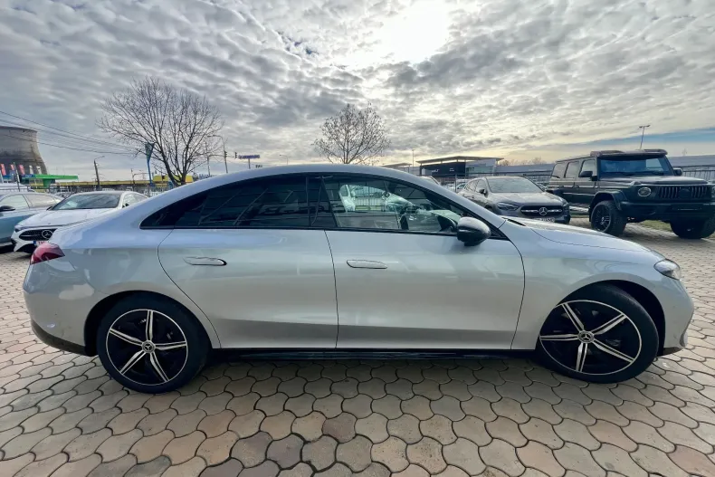 Mercedes-Benz CLA 200 (Clasa CLA) din 2026 cu 5 km - oferta MER186825 - foto 6