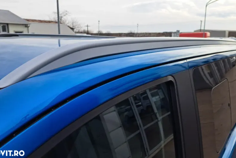 Ford Tourneo Custom din 2025 cu 1 km - oferta FOR186827 - foto 10