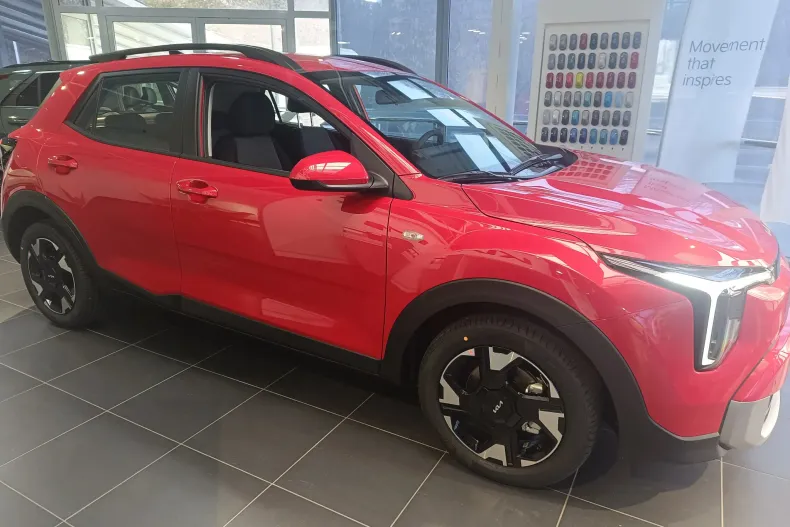 Kia Stonic din 2026 cu 7 km - oferta KIA186830 - foto 4