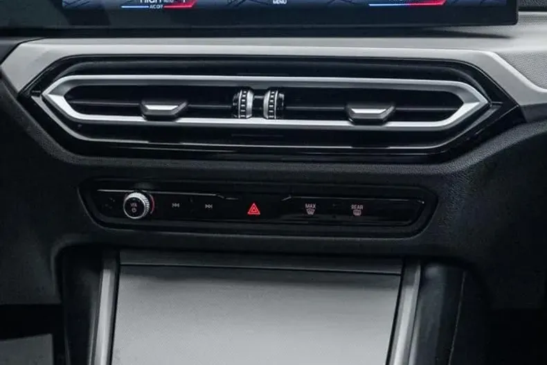 BMW Seria 3 din 2023 cu 106.700 km - oferta BMW186832 - foto 4