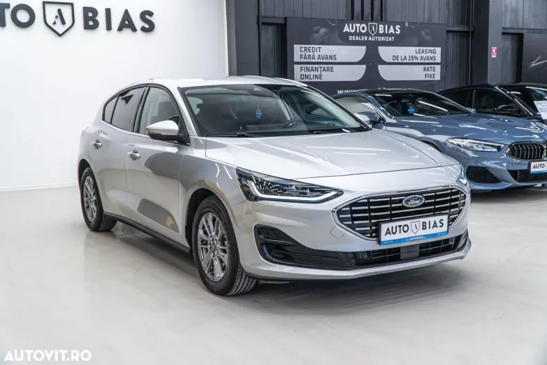 Ford Focus din 2023 cu 35.000 km - oferta FOR186833 - foto 3