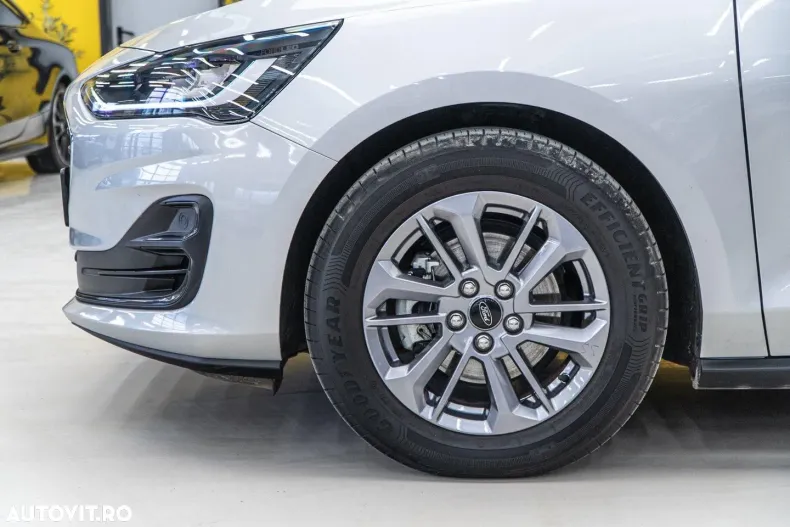 Ford Focus din 2023 cu 35.000 km - oferta FOR186833 - foto 27