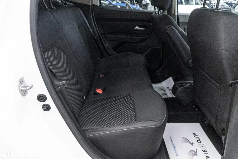 Dacia Duster din 2021 cu 163.000 km - oferta DAC186835 - foto 8