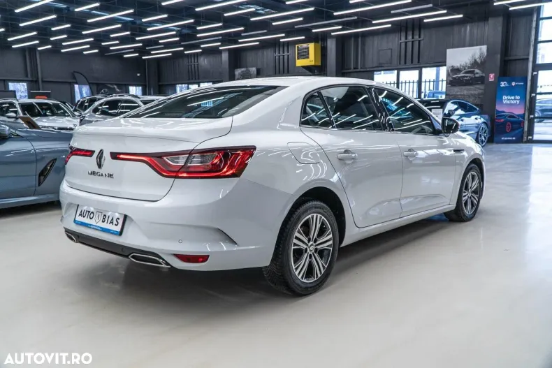 Renault Megane din 2023 cu 95.135 km - oferta REN186836 - foto 7