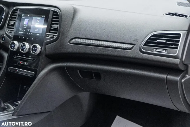 Renault Megane din 2023 cu 95.135 km - oferta REN186836 - foto 33