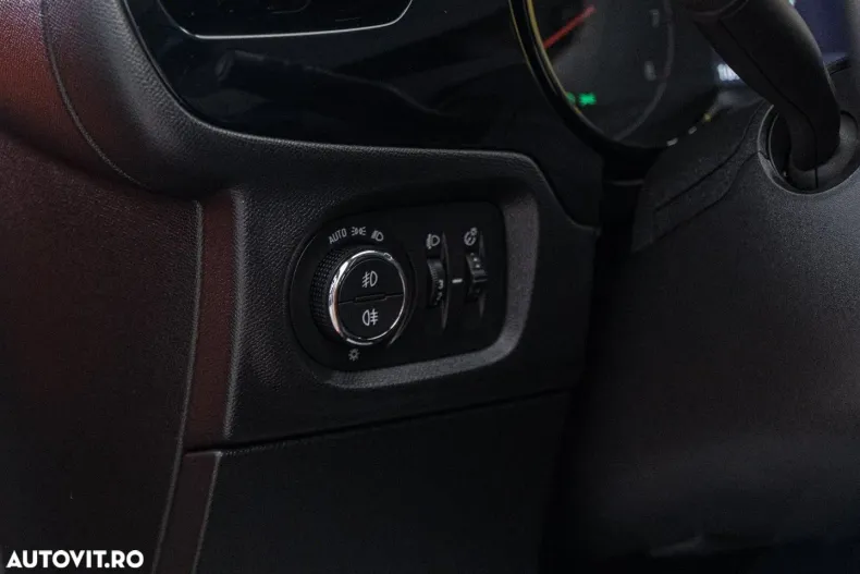 Opel Corsa din 2020 cu 109.000 km - oferta OPE186840 - foto 30