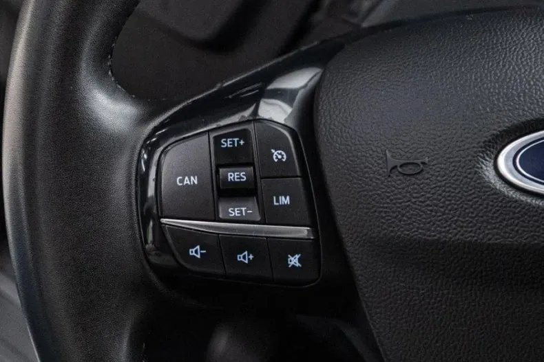 Ford Focus din 2022 cu 88.243 km - oferta FOR186841 - foto 17