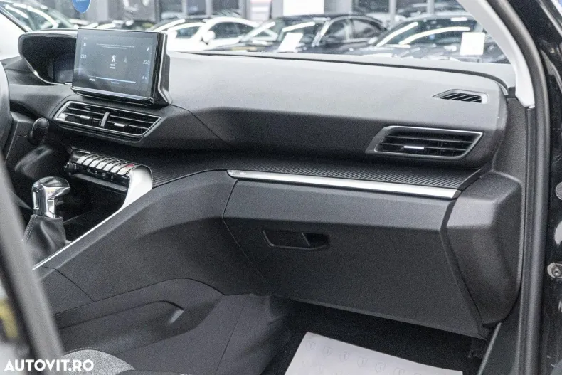 Peugeot 3008 din 2021 cu 173.000 km - oferta PEU186847 - foto 32
