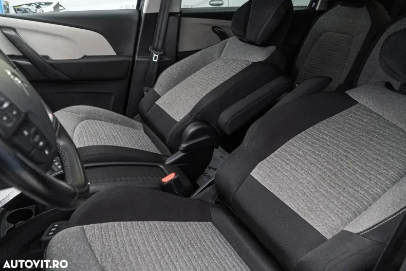 Citroën C4 Grand Space Tourer din 2020 cu 173.000 km - oferta CIT186854 - foto 14