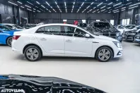 Renault Megane din 2023 cu 87.647 km - oferta REN186859 - foto 19