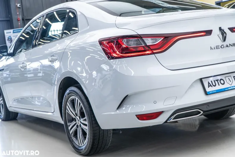Renault Megane din 2023 cu 87.647 km - oferta REN186859 - foto 31
