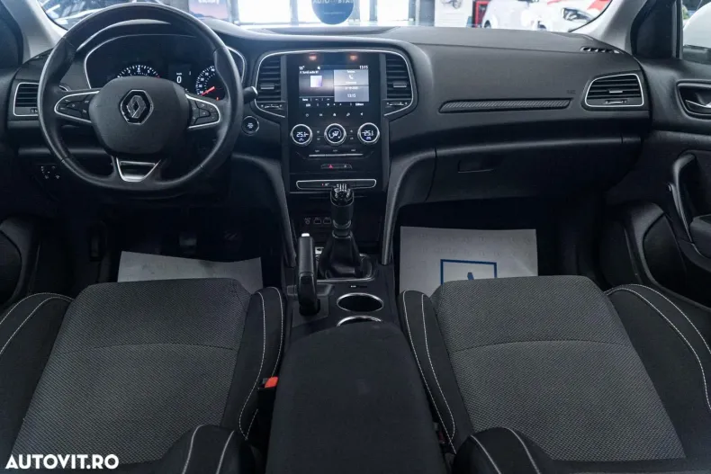 Renault Megane din 2023 cu 87.647 km - oferta REN186859 - foto 35