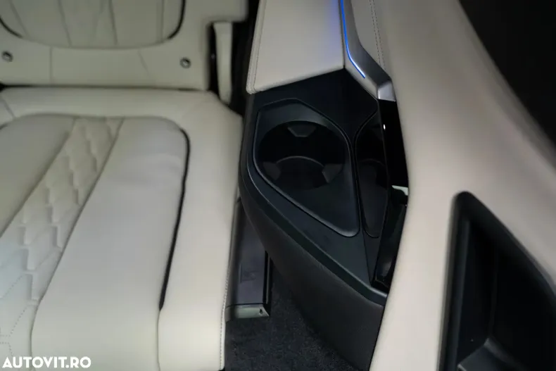 BMW X7 (Seria X) din 2024 cu 25.300 km - oferta BMW186880 - foto 16