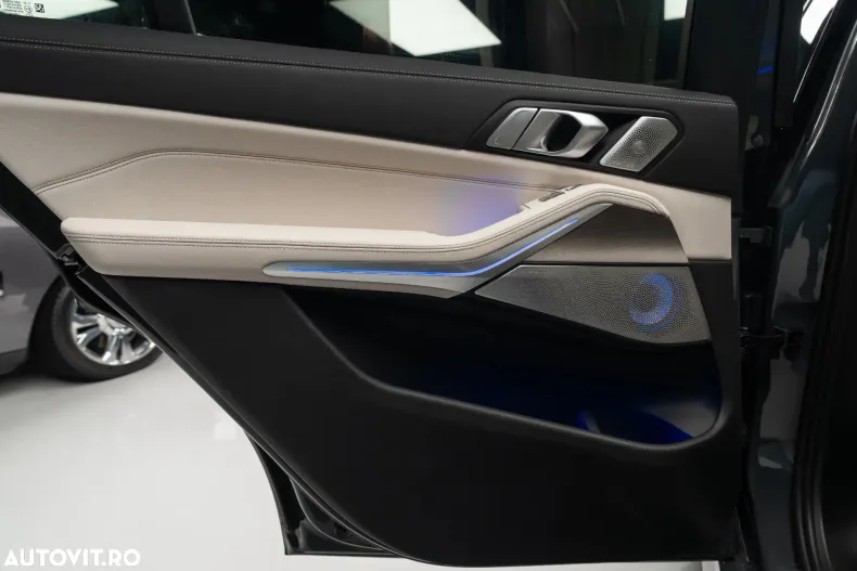 BMW X7 (Seria X) din 2024 cu 25.300 km - oferta BMW186880 - foto 33