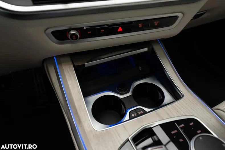 BMW X7 (Seria X) din 2024 cu 25.300 km - oferta BMW186880 - foto 39