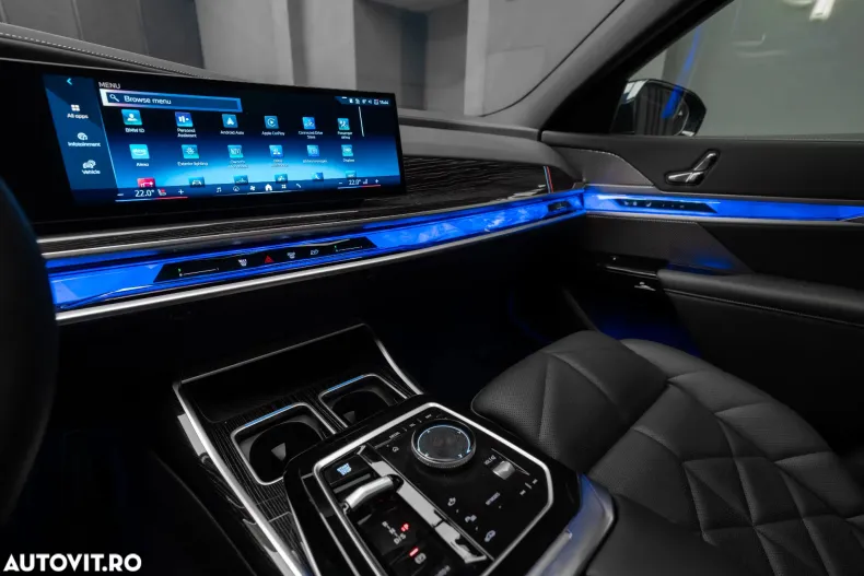 BMW Seria 7 din 2024 cu 25.300 km - oferta BMW186882 - foto 9