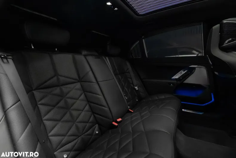 BMW Seria 7 din 2024 cu 25.300 km - oferta BMW186882 - foto 10