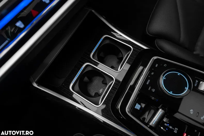 BMW Seria 7 din 2024 cu 25.300 km - oferta BMW186882 - foto 21