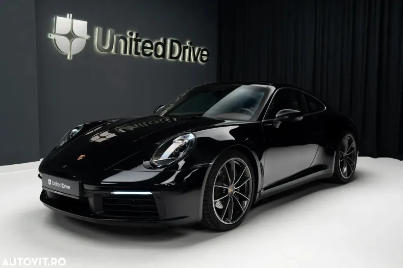 Porsche 911 din 2022 cu 18.175 km - oferta POR186883 - foto 1