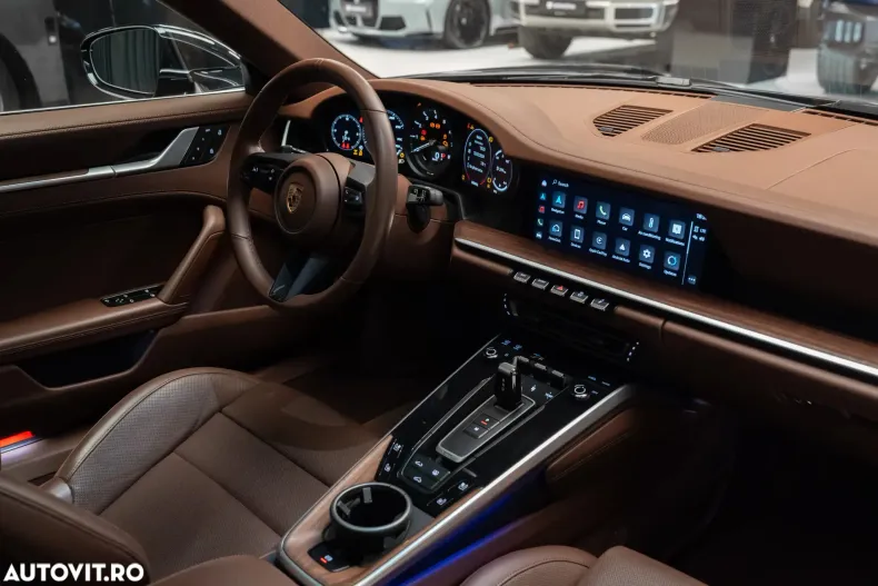 Porsche 911 din 2022 cu 18.175 km - oferta POR186883 - foto 6