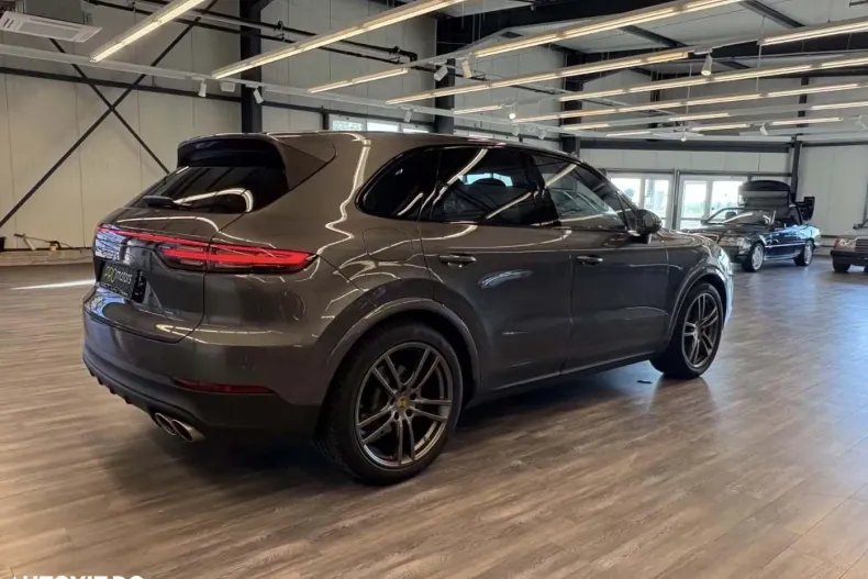 Porsche Cayenne din 2022 cu 70.800 km - oferta POR186892 - foto 3