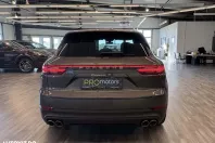 Porsche Cayenne din 2022 cu 70.800 km - oferta POR186892 - foto 4
