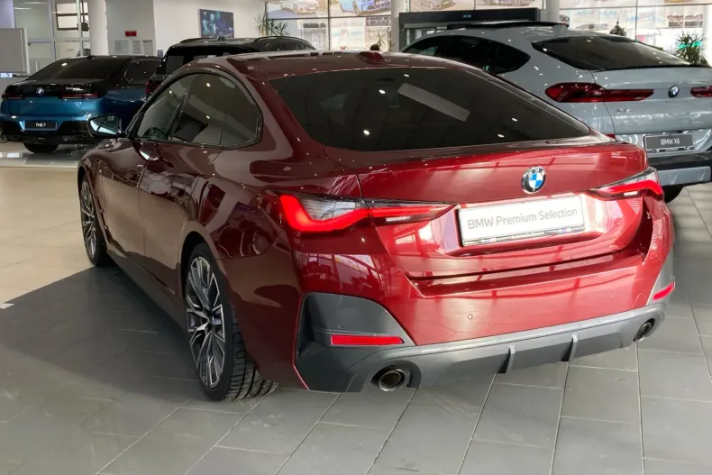 BMW Seria 4 din 2023 cu 55.625 km - oferta BMW186893 - foto 3