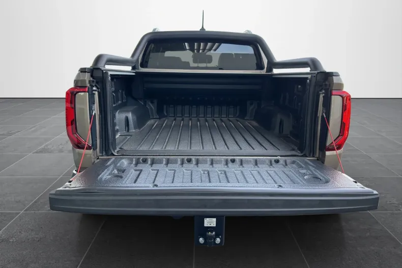 Volkswagen Amarok din 2025 cu 100 km - oferta VOL186900 - foto 13