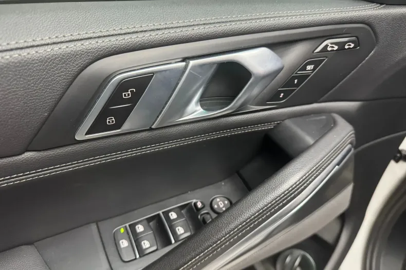 BMW X6 (Seria X) din 2021 cu 88.000 km - oferta BMW186907 - foto 27