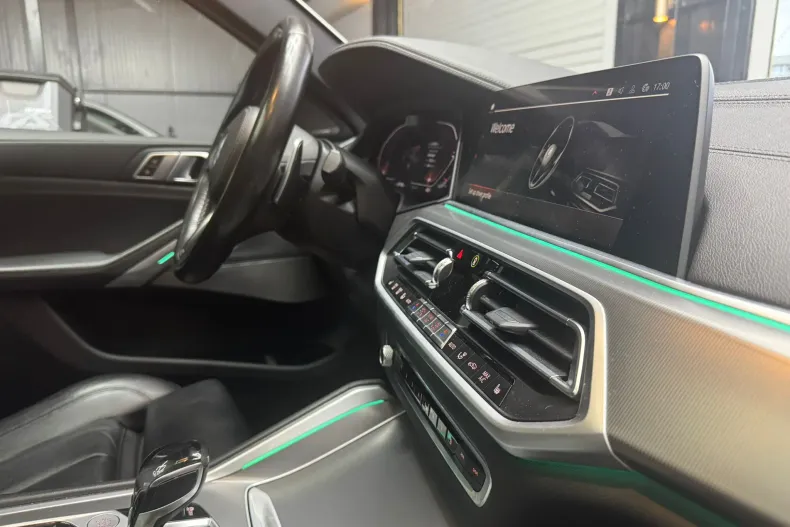 BMW X6 (Seria X) din 2021 cu 88.000 km - oferta BMW186907 - foto 31