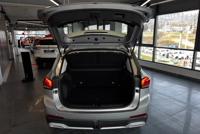 MG ZS HEV din 2025 cu 5 km - oferta MG0186913 - foto 16