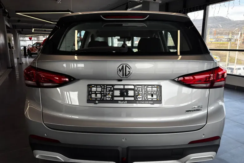 MG ZS HEV din 2025 cu 5 km - oferta MG0186914 - foto 4