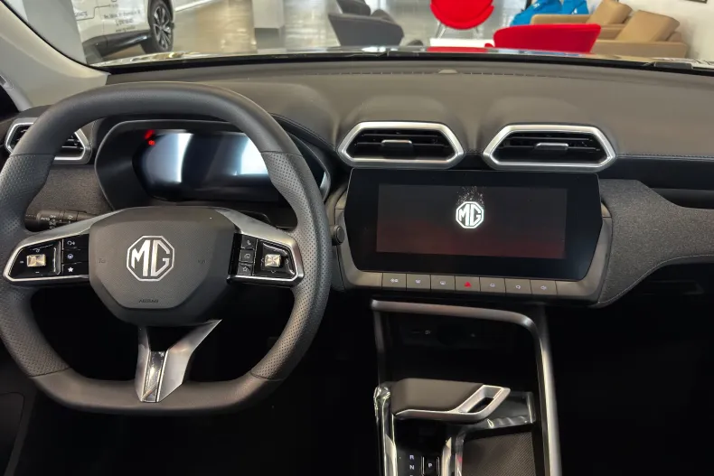 MG ZS HEV din 2025 cu 5 km - oferta MG0186914 - foto 10