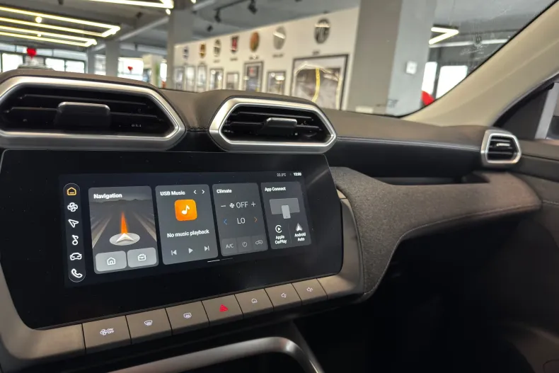 MG ZS HEV din 2025 cu 5 km - oferta MG0186914 - foto 12