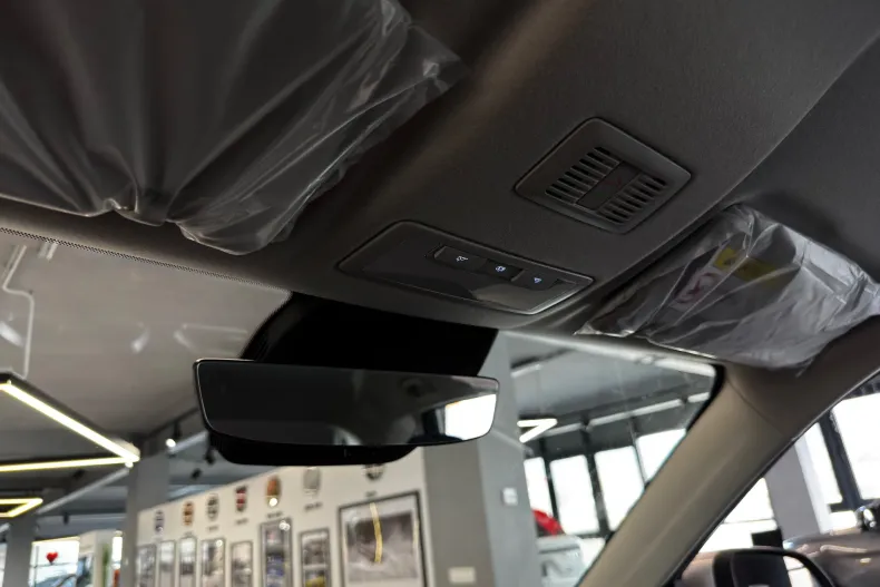 MG ZS HEV din 2025 cu 5 km - oferta MG0186914 - foto 21