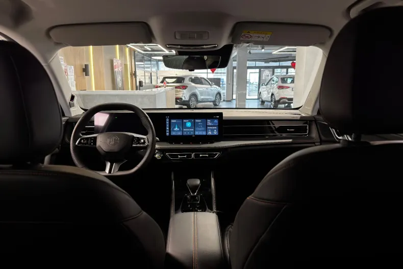 MG HS din 2025 cu 5 km - oferta MG0186915 - foto 9