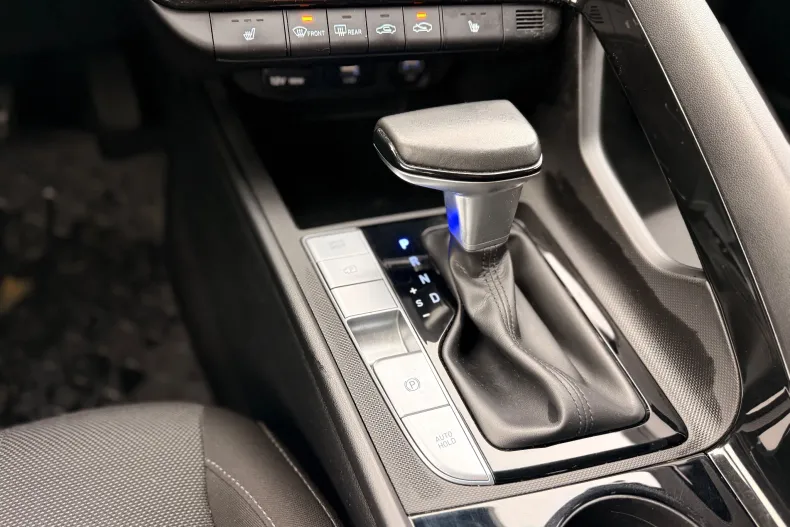 Hyundai Elantra din 2022 cu 130.108 km - oferta HYU186928 - foto 8