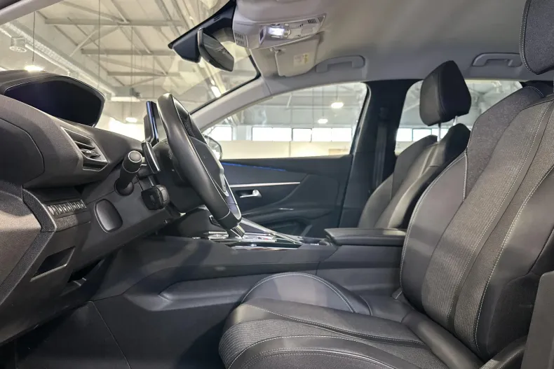 Peugeot 3008 din 2021 cu 74.597 km - oferta PEU186929 - foto 23