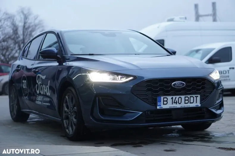 Ford Focus din 2025 cu 2.990 km - oferta FOR186934 - foto 3