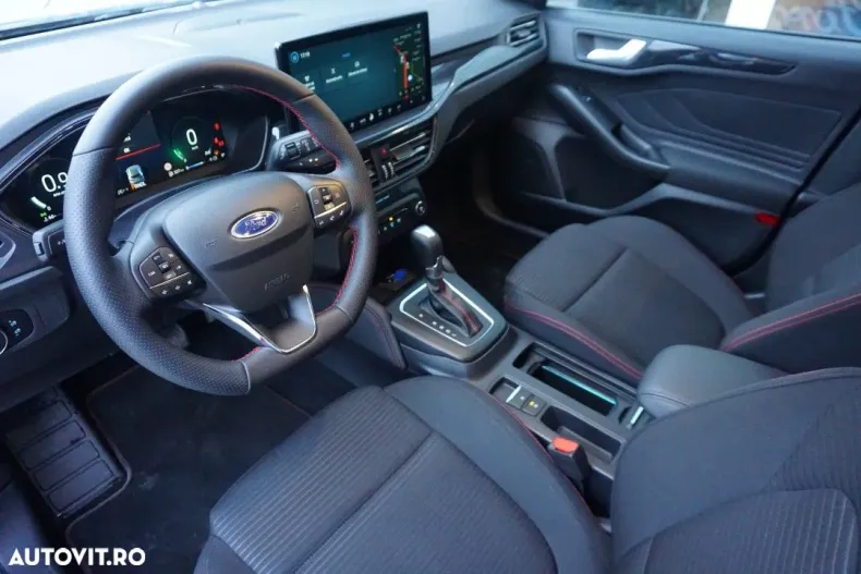 Ford Focus din 2025 cu 2.990 km - oferta FOR186934 - foto 12
