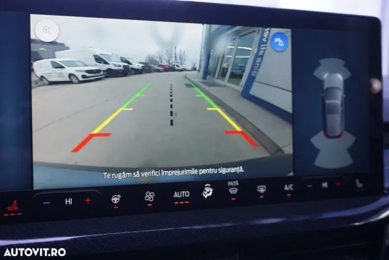 Ford Focus din 2025 cu 2.990 km - oferta FOR186934 - foto 19