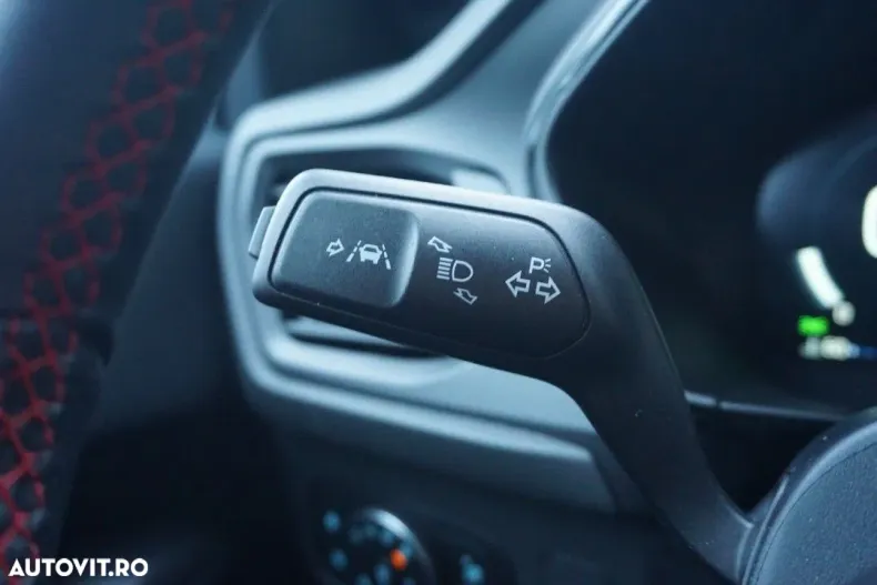 Ford Focus din 2025 cu 2.990 km - oferta FOR186934 - foto 22