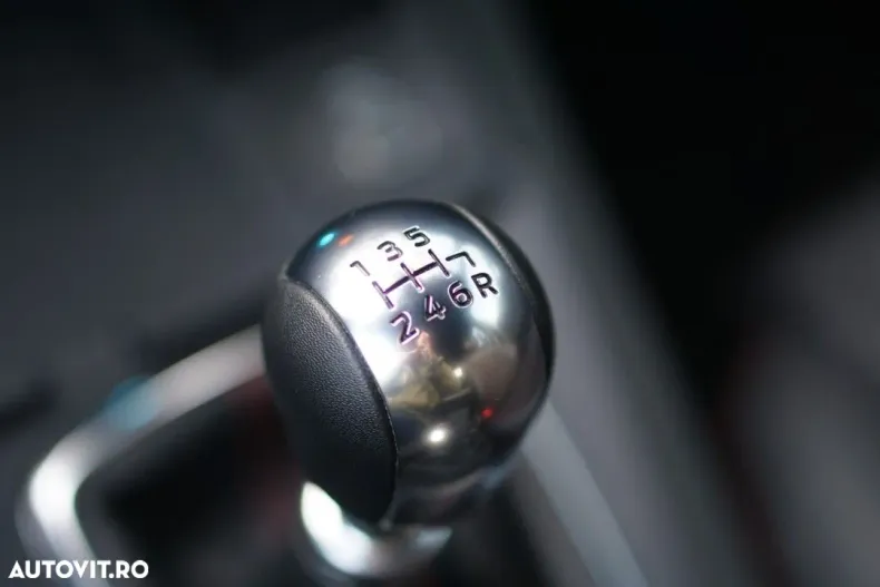 Ford Puma din 2025 cu 2.490 km - oferta FOR186935 - foto 25