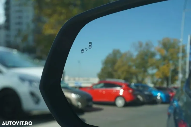 Ford Explorer din 2025 cu 6.900 km - oferta FOR186937 - foto 16