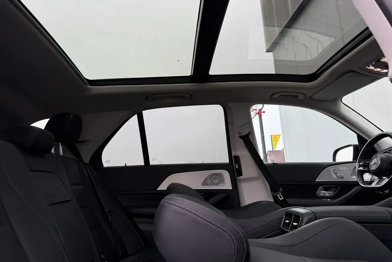 Mercedes-Benz GLE din 2024 cu 71.800 km - oferta MER186938 - foto 16